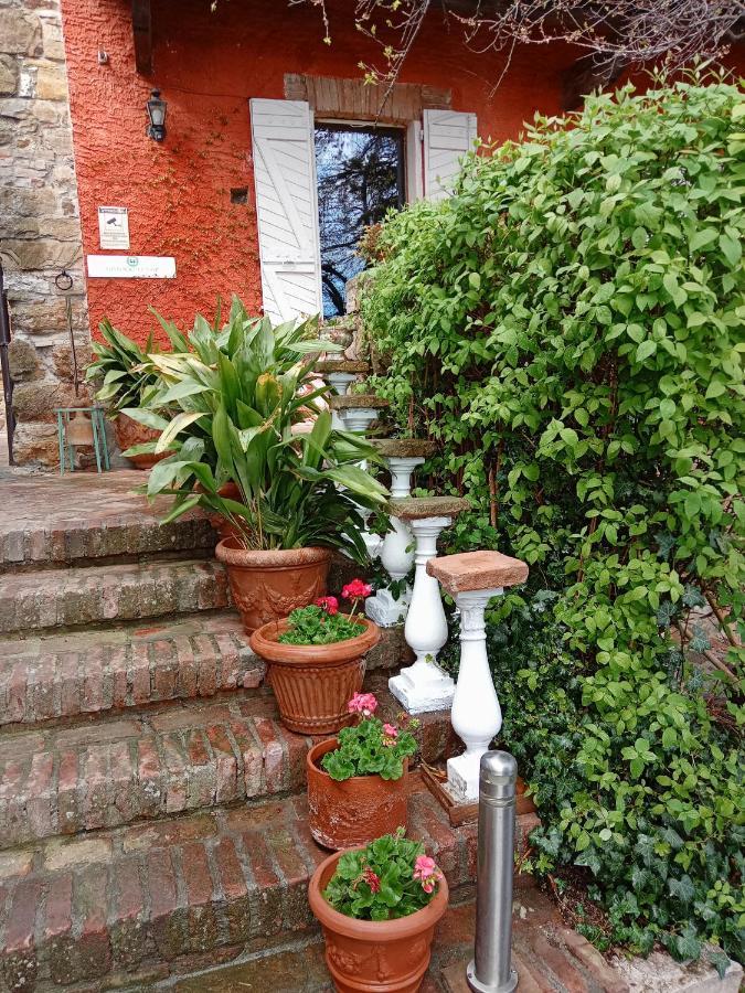 Maison d'hôtes Morelli House à Montalbo Extérieur photo