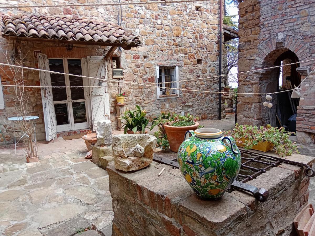 Maison d'hôtes Morelli House à Montalbo Extérieur photo