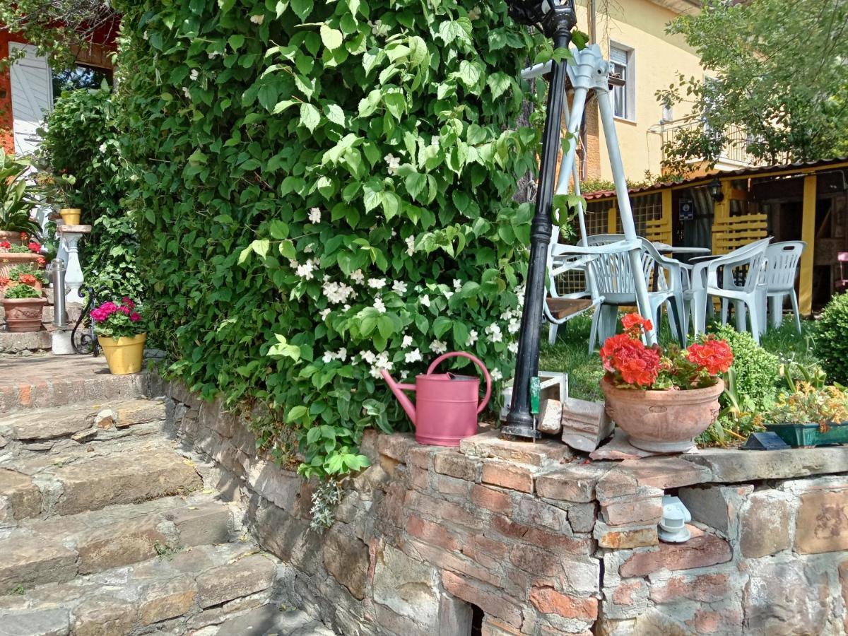Maison d'hôtes Morelli House à Montalbo Extérieur photo